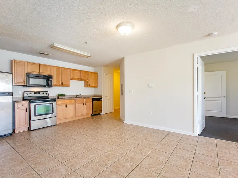 3000 S Adams St #213 — Photo 6