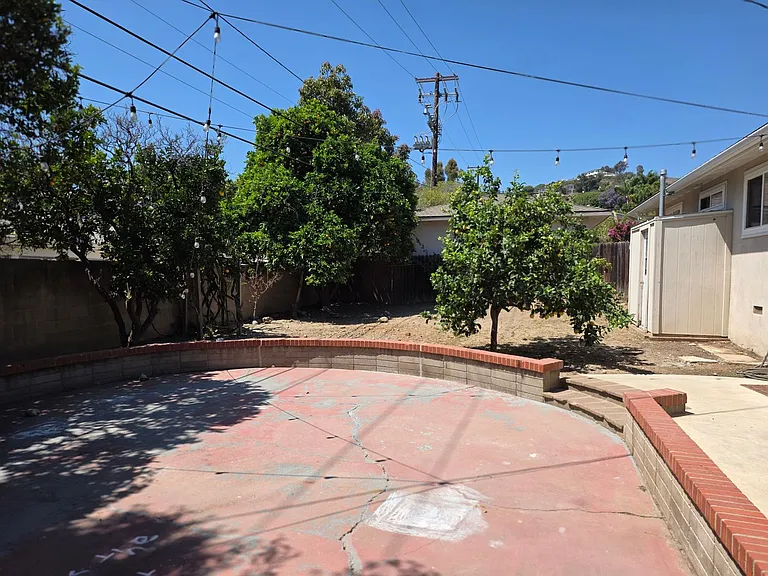 317 Agnus Dr — Photo 20