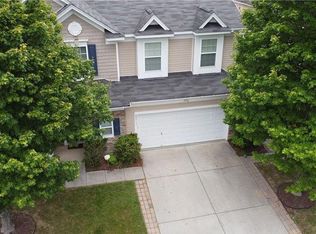 9013 Seamill Rd, Charlotte, NC 28278