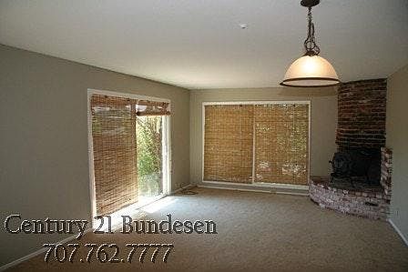2nd image of 55 Kingston Way