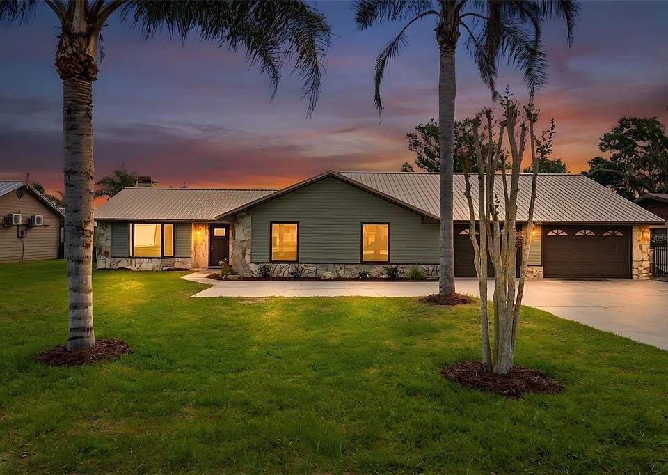 1st image of 33942 Linda Ln