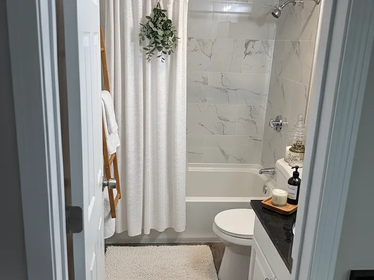 Pondsview Apartments — Photo 115