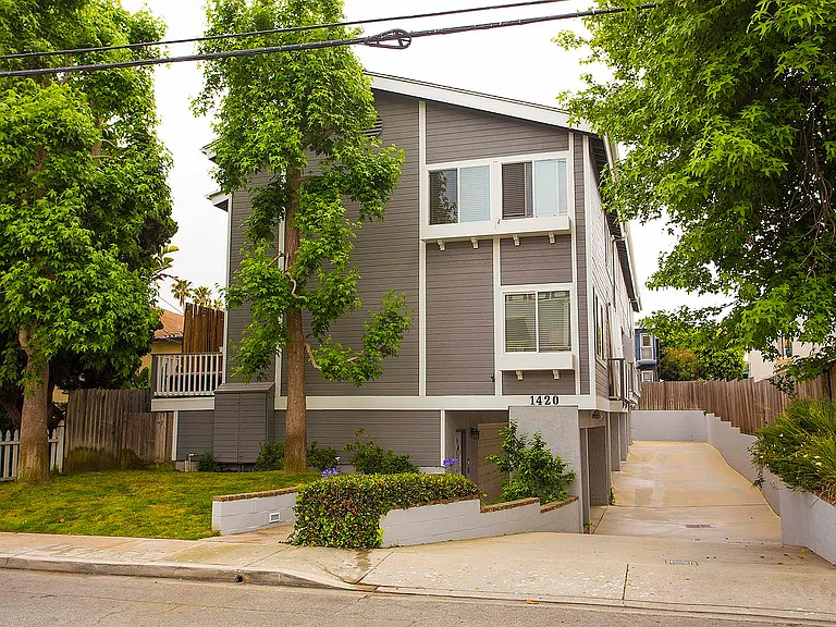 1420 12th St #3 — Photo 1