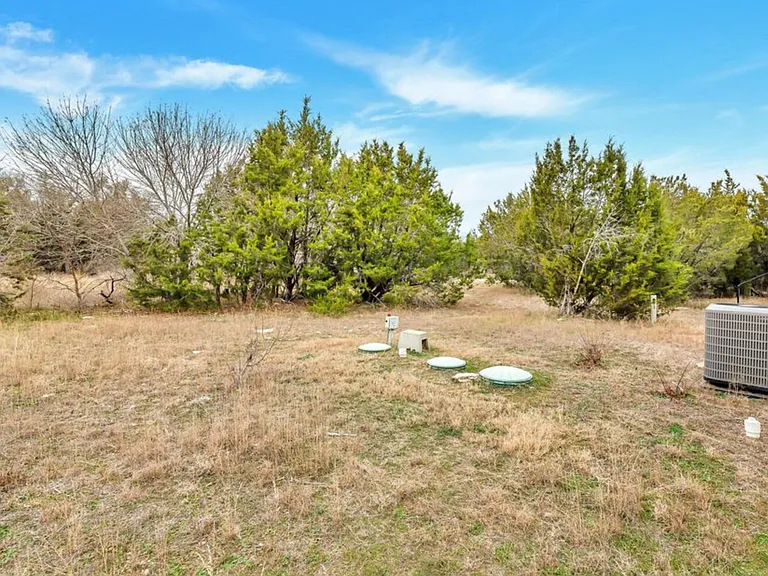 2604 Dove Trl — Photo 14