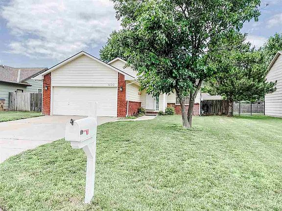 2nd image of 400 E Valley Park Dr