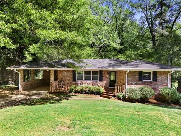 2393 Woodacres Rd, Atlanta, GA 30345