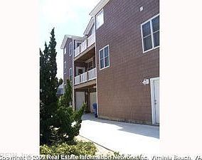 5th image of 3709 Jefferson Blvd