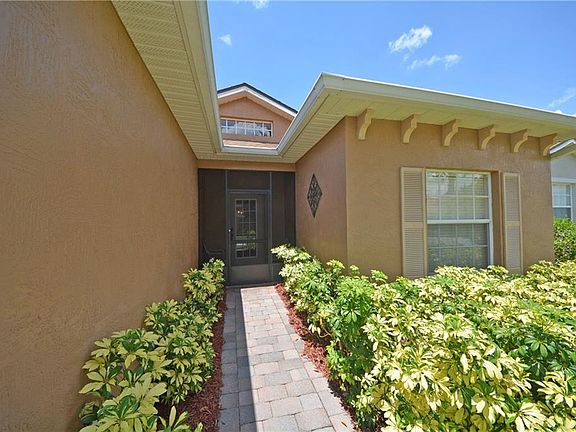 2nd image of 5304 Hogan Ln