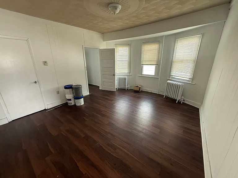 2528 Boulevard Ave #1 — Photo 5