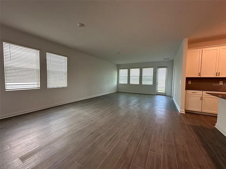 5665 Wood Bridge Place St — Photo 6