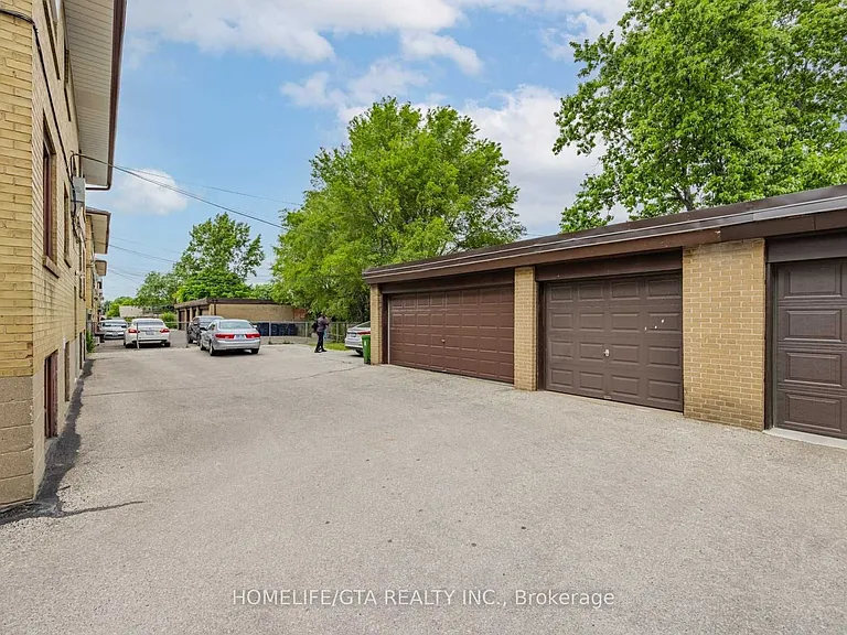 2255 Kipling Ave #1 — Photo 27