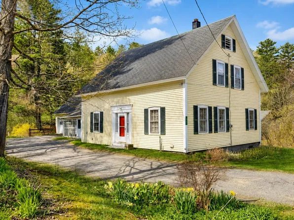 69 York Street, Lyndon, VT 05851