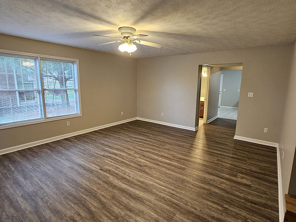 1st image of 1065 Merrick Dr #1