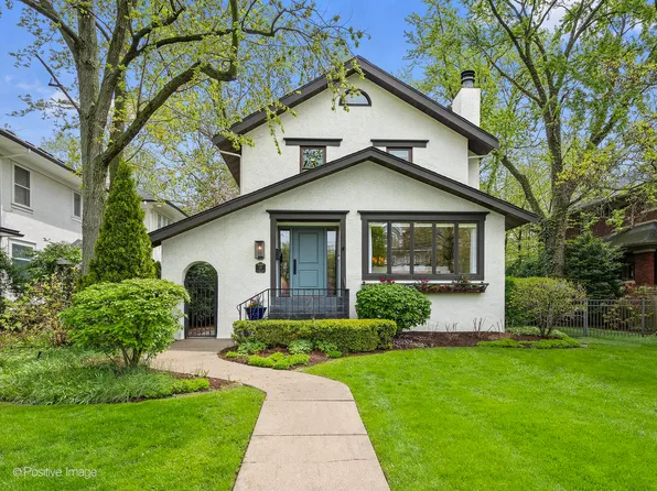 19 N Vine St, Hinsdale, IL 60521