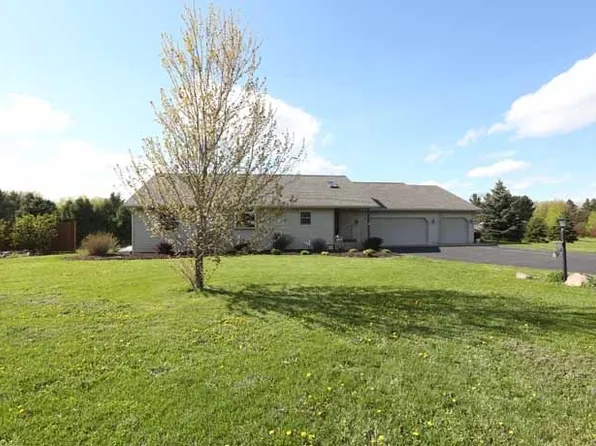 N1835 Trillium Ln, Merrill, WI 54452
