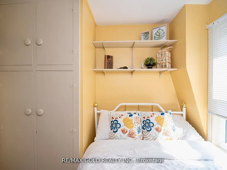 5853 McLeod Rd — Photo 20
