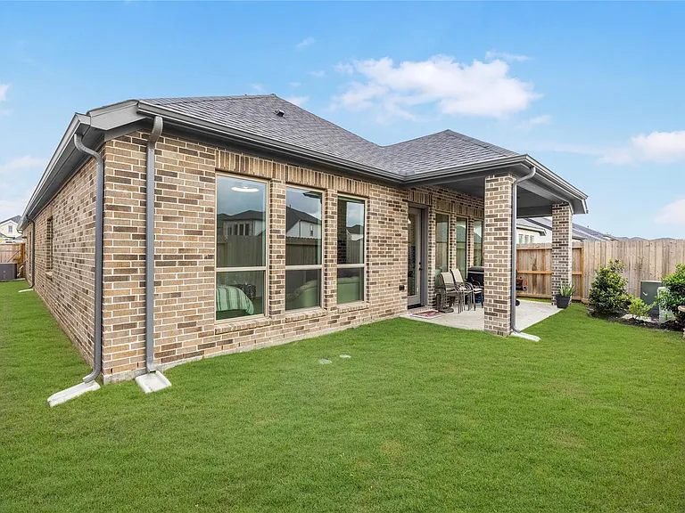 31243 Riley Heights Dr — Photo 27