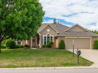 425 Sycamore Springs Dr, Springboro, OH 45066