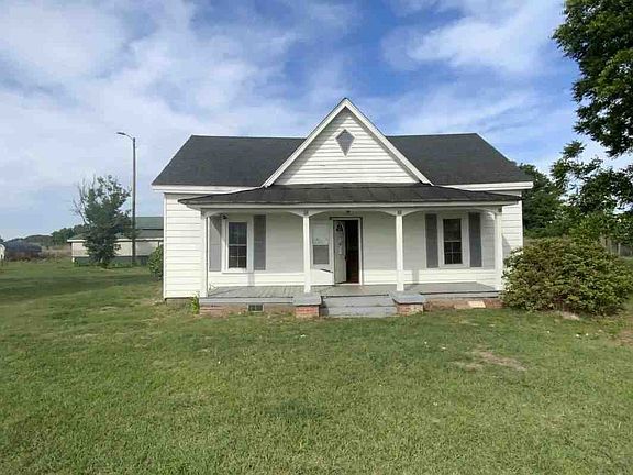 2nd image of 1779 Summerlins Crossroad Rd