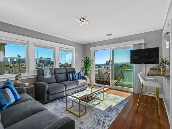 2452 Union St, San Diego, CA