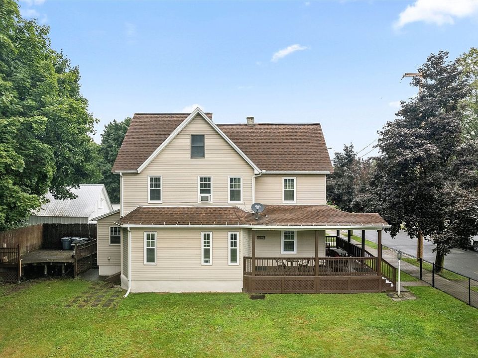 1st image of 62 Hayes St