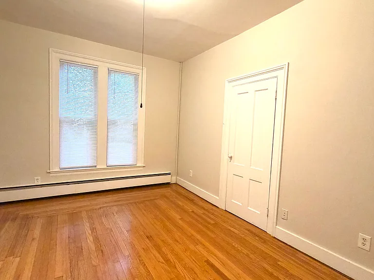 140 Lawrence St #1 — Photo 14