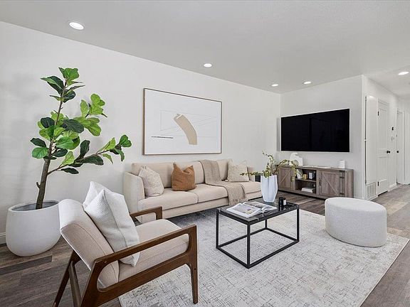 5th image of 5395 Colony Green Dr