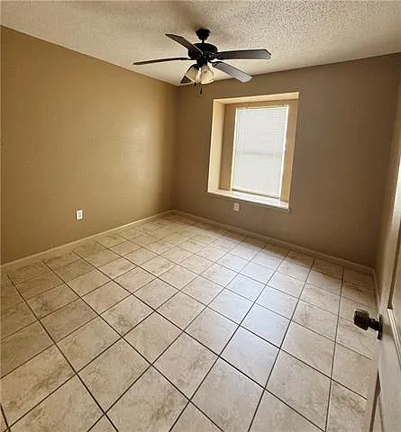 2521 English Colony Dr — Photo 8