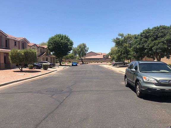 4th image of 3727 E Betsy Ln