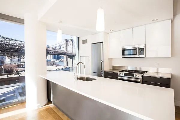 Rented by Two Trees | media 20