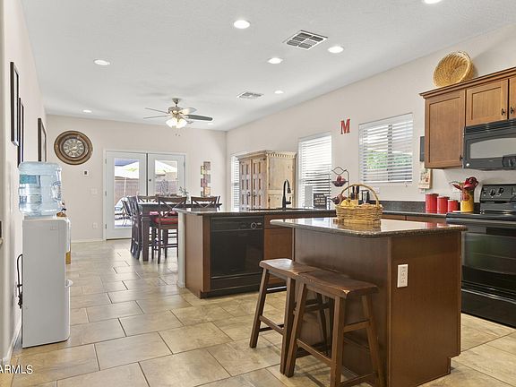 3rd image of 41034 W COLBY Drive