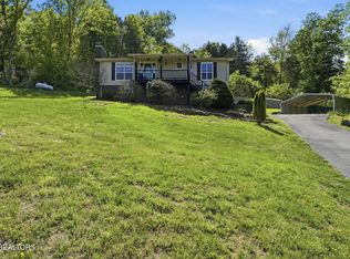 124 Walnut Dr, Rogersville, TN 37857
