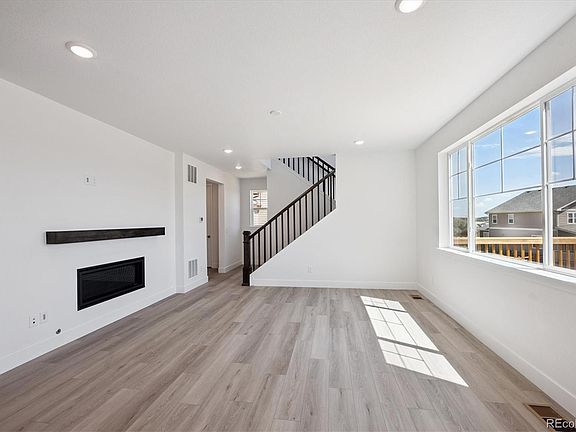 4th image of 7156 E 126th Place