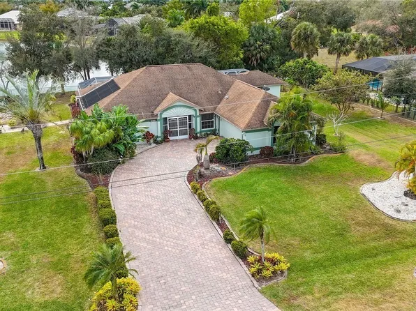 1814 SW 18th Ter, Cape Coral, FL 33991