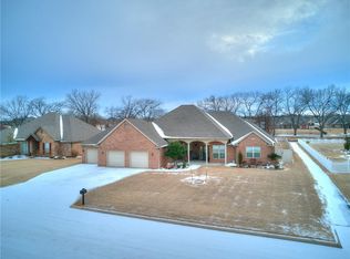 1508 Windmill Ridge Dr, Shawnee, OK 74804