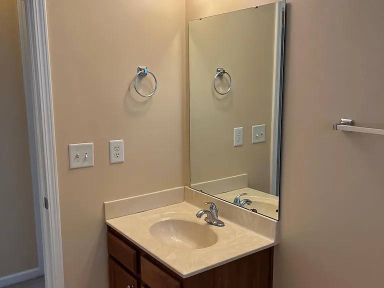 2017 Remington Oaks Cir — Photo 29