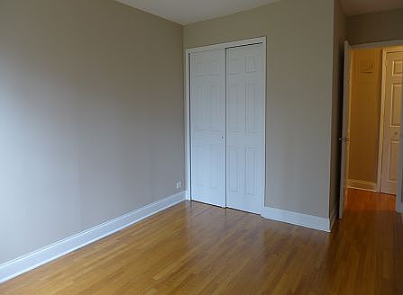 3rd image of 310 Greenwich St #3105G