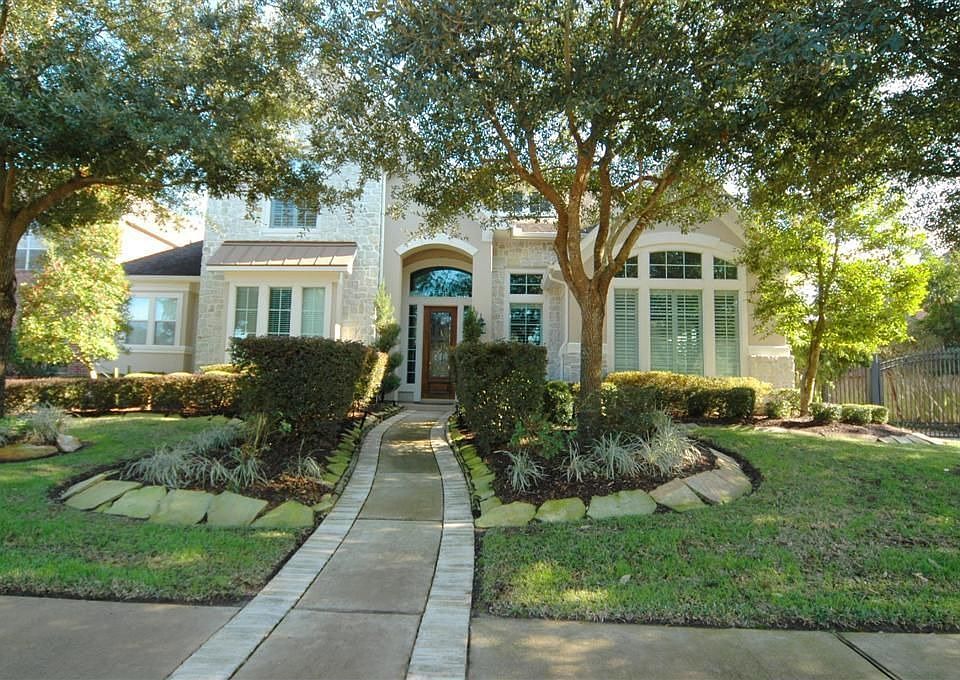 1st image of 15518 Driftwood Oak Ct