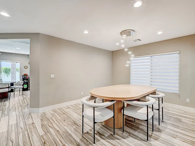 9748 Cathedral Stairs Ct — Photo 7