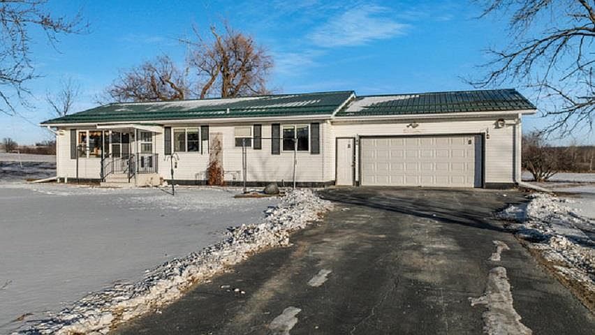 1st image of N3390 OWEN AVENUE
