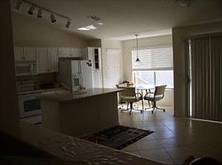 2nd image of 1353 E Laurel Pl