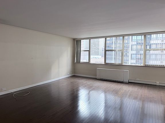 4th image of 40 E Cedar St APT 11C