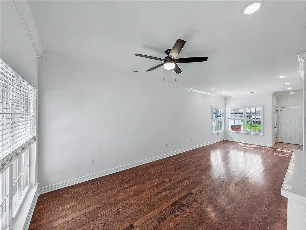 3 bed, 1570 sqft, $1,650 — Photo 4