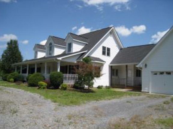 4th image of 693 Oak Glen Cir