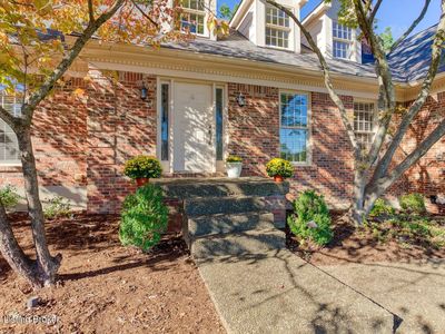 6817 Stone Hill Rd, Louisville, KY, 40214