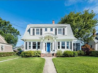 105 Lyndon Rd, Cranston, RI 02905