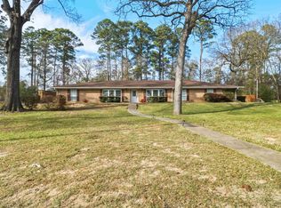 1101 Camellia Ln, Longview, TX 75601