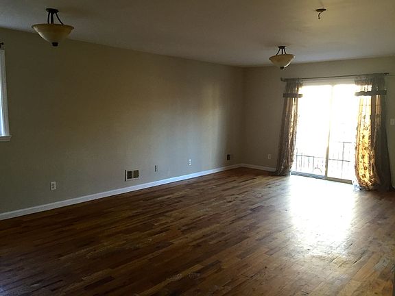 2nd image of 85 Norwood St #2