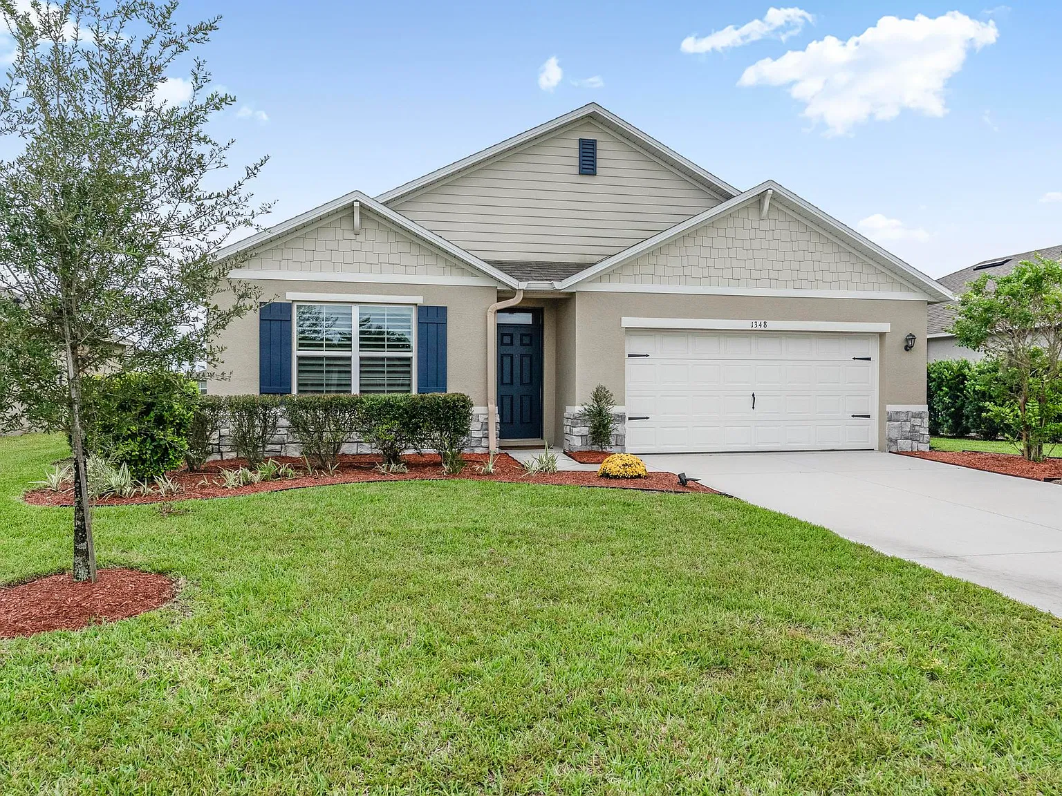 4 bed, 1846 sqft, $2,400 — Photo 3
