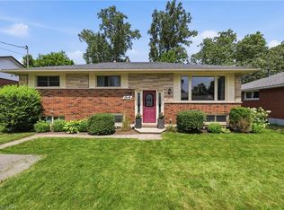 30 Laird St, Caledonia, ON N3W 1G3